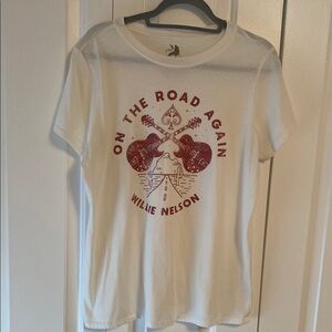 EUC - Zion Rootswear Cream and Red Willie Nelson Graphic Tee - Size 00X